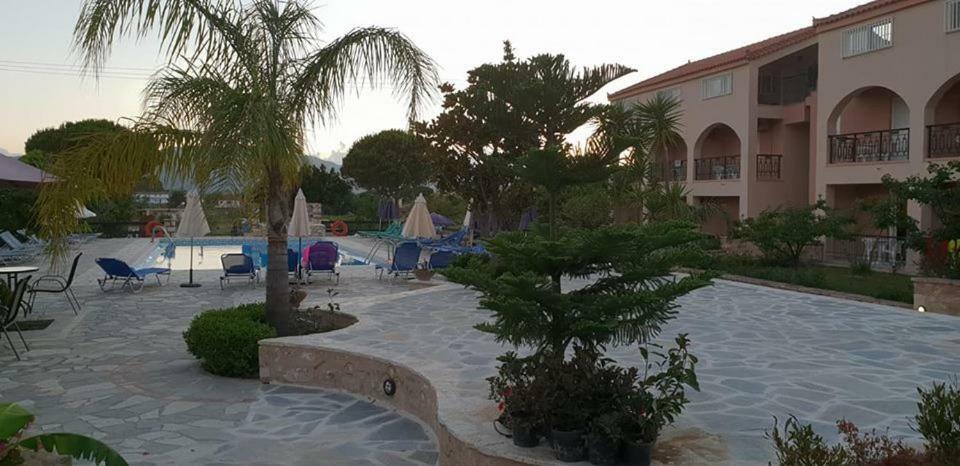 Kalamákion Daniel Hotel (Adults Only) מראה חיצוני תמונה